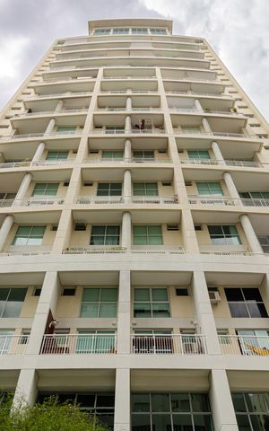 Apartamento para alugar com 52m², 1 quarto e 1 vagaFachada