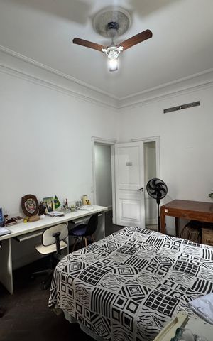 Apartamento à venda com 240m², 4 quartos e sem vaga Apartamento à venda com 240m², 4 quartos e sem vagaSuíte