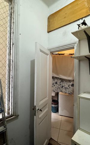 Apartamento à venda com 240m², 4 quartos e sem vaga Apartamento à venda com 240m², 4 quartos e sem vagaÁrea de serviço