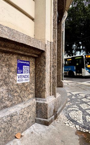 Apartamento à venda com 240m², 4 quartos e sem vaga Apartamento à venda com 240m², 4 quartos e sem vagaFachada