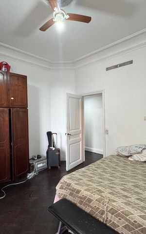 Apartamento à venda com 240m², 4 quartos e sem vaga Apartamento à venda com 240m², 4 quartos e sem vagaQuarto