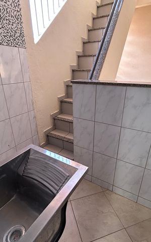 Casa para alugar com 120m², 3 quartos e 1 vagaÁrea de Serviço