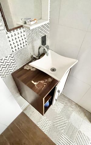 Apartamento à venda com 65m², 2 quartos e 1 vaga Apartamento à venda com 65m², 2 quartos e 1 vagaBanheiro Social