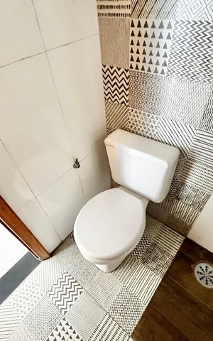 Apartamento à venda com 65m², 2 quartos e 1 vaga Apartamento à venda com 65m², 2 quartos e 1 vagaBanheiro Social