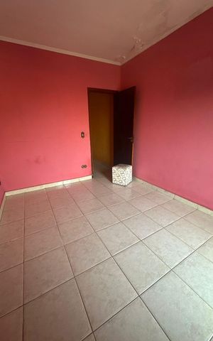 Casa à venda com 137m², 3 quartos e 3 vagas Casa à venda com 137m², 3 quartos e 3 vagasQuarto