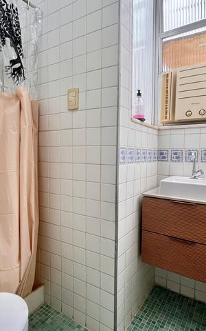 Apartamento para alugar com 70m², 3 quartos e sem vagaBanheiro da suíte 