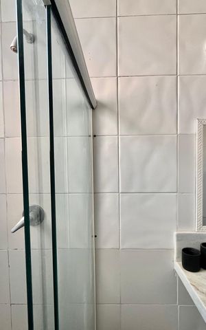 Apartamento para alugar com 70m², 3 quartos e sem vagaBanheiro social 