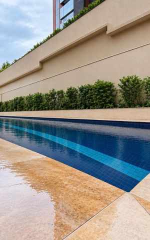 Apartamento para alugar com 107m², 2 quartos e 2 vagas Apartamento para alugar com 107m², 2 quartos e 2 vagasÁrea comum - Piscina