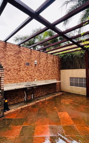Apartamento para alugar com 107m², 2 quartos e 2 vagas Apartamento para alugar com 107m², 2 quartos e 2 vagasÁrea comum - Churrasqueira