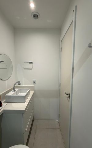 Apartamento à venda com 74m², 2 quartos e 2 vagas Apartamento à venda com 74m², 2 quartos e 2 vagasBanheiro Suíte