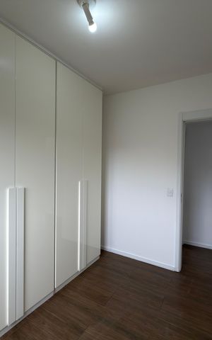 Apartamento à venda com 74m², 2 quartos e 2 vagas Apartamento à venda com 74m², 2 quartos e 2 vagasQuarto