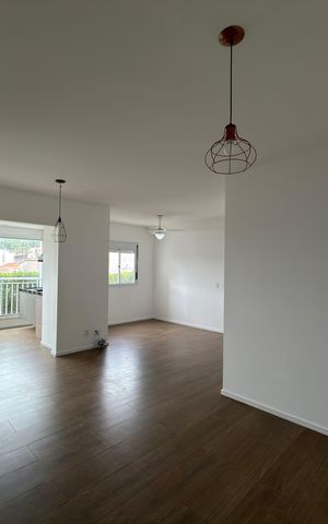 Apartamento à venda com 74m², 2 quartos e 2 vagas Apartamento à venda com 74m², 2 quartos e 2 vagasSala