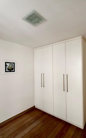 Apartamento à venda com 121m², 3 quartos e 2 vagas Apartamento à venda com 121m², 3 quartos e 2 vagasQuarto 1