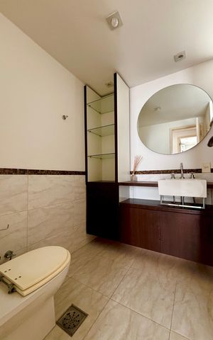 Apartamento à venda com 121m², 3 quartos e 2 vagas Apartamento à venda com 121m², 3 quartos e 2 vagasBanheiro social