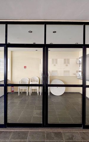 Apartamento à venda com 121m², 3 quartos e 2 vagas Apartamento à venda com 121m², 3 quartos e 2 vagasÁrea comum - salão de festas