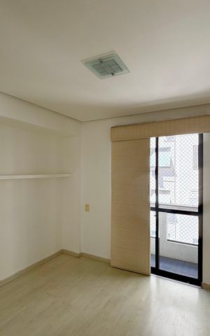 Apartamento à venda com 121m², 3 quartos e 2 vagas Apartamento à venda com 121m², 3 quartos e 2 vagasQuarto 2
