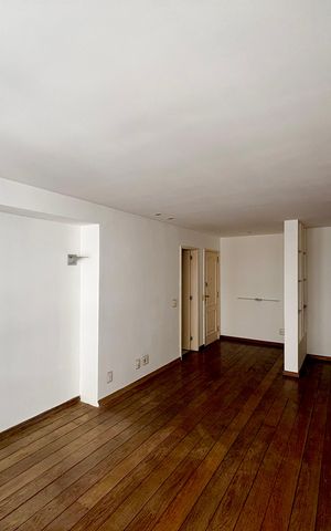 Apartamento à venda com 121m², 3 quartos e 2 vagas Apartamento à venda com 121m², 3 quartos e 2 vagasSala
