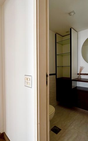 Apartamento à venda com 121m², 3 quartos e 2 vagas Apartamento à venda com 121m², 3 quartos e 2 vagasBanheiro social