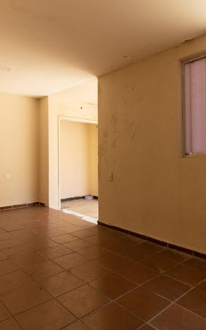 Casa à venda com 340m², 5 quartos e 1 vaga Casa à venda com 340m², 5 quartos e 1 vagaSalão