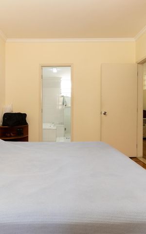 Casa à venda com 340m², 5 quartos e 1 vaga Casa à venda com 340m², 5 quartos e 1 vagaSuíte 5
