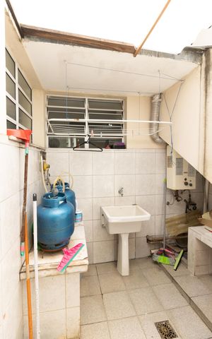 Casa à venda com 340m², 5 quartos e 1 vaga Casa à venda com 340m², 5 quartos e 1 vagaÁrea de Serviço