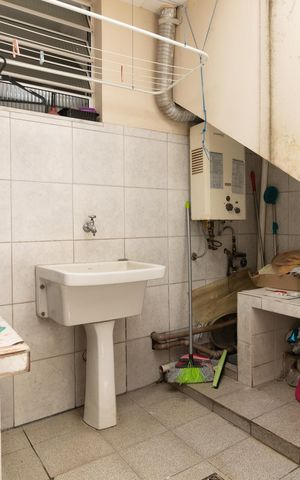 Casa à venda com 340m², 5 quartos e 1 vaga Casa à venda com 340m², 5 quartos e 1 vagaÁrea de Serviço