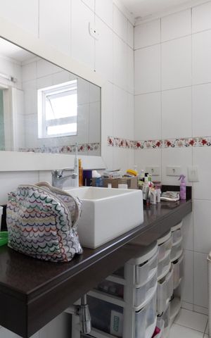 Casa à venda com 340m², 5 quartos e 1 vaga Casa à venda com 340m², 5 quartos e 1 vagaBanheiro da Suíte 2