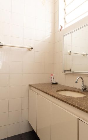 Casa à venda com 340m², 5 quartos e 1 vaga Casa à venda com 340m², 5 quartos e 1 vagaBanheiro da Suíte 4