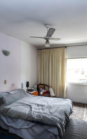 Casa à venda com 295m², 3 quartos e 2 vagasSuíte