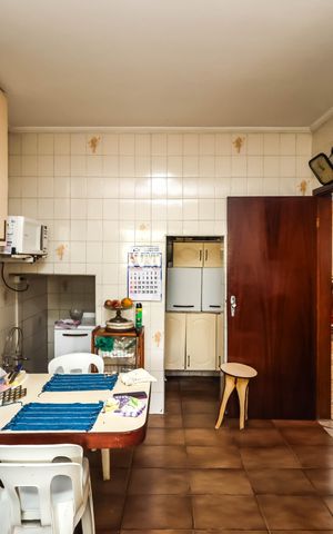 Casa à venda com 295m², 3 quartos e 2 vagasCozinha