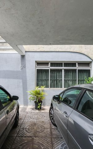Casa à venda com 295m², 3 quartos e 2 vagasGaragem