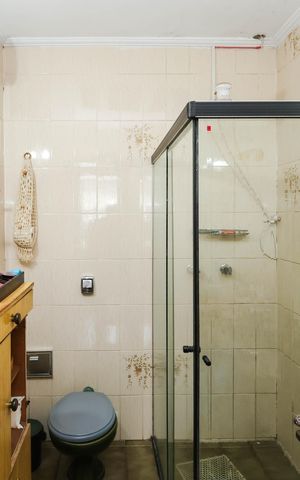 Casa à venda com 295m², 3 quartos e 2 vagasBanheiro Social