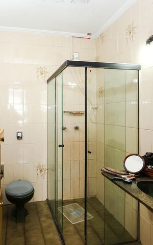 Casa à venda com 295m², 3 quartos e 2 vagasBanheiro Social