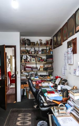 Casa à venda com 295m², 3 quartos e 2 vagasQuarto 2