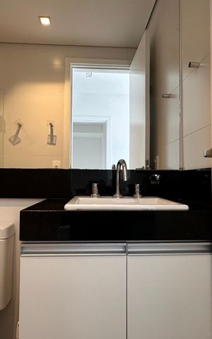 Apartamento para alugar com 85m², 2 quartos e 1 vaga Apartamento para alugar com 85m², 2 quartos e 1 vagaBanheiro social