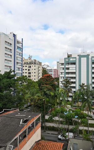 Apartamento à venda com 115m², 3 quartos e 2 vagasVista da Suíte
