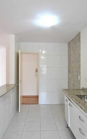 Apartamento à venda com 78m², 3 quartos e 2 vagasCozinha