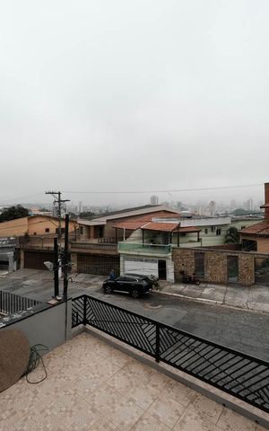 Casa à venda com 200m², 3 quartos e 3 vagasSuíte 1