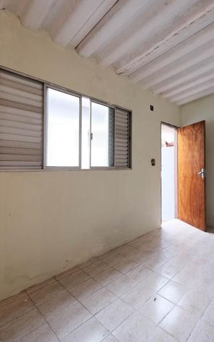 Casa à venda com 200m², 3 quartos e 3 vagasQuarto de Serviço