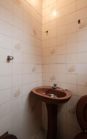 Casa à venda com 200m², 3 quartos e 3 vagasBanheiro de Serviço