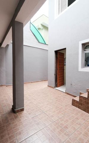 Casa à venda com 200m², 3 quartos e 3 vagasÁrea de Serviço