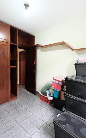 Casa à venda com 200m², 3 quartos e 3 vagasSuíte 2