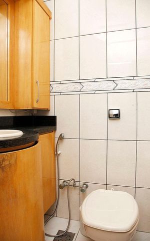 Apartamento para alugar com 65m², 2 quartos e sem vagaBanheiro social