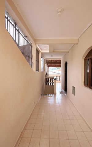 Casa para alugar com 284m², 3 quartos e 3 vagasQuintal