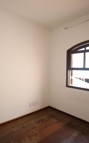Casa para alugar com 284m², 3 quartos e 3 vagasQuarto 3
