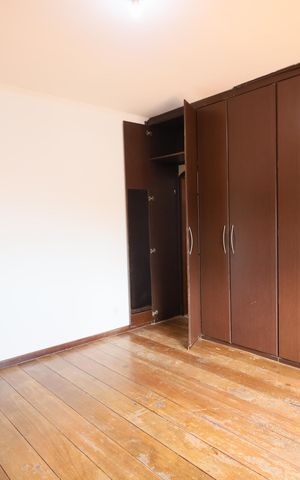Casa para alugar com 284m², 3 quartos e 3 vagasSuíte 1