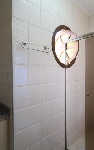 Casa para alugar com 284m², 3 quartos e 3 vagasBanheiro social