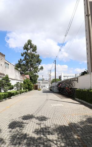Apartamento à venda com 42m², 2 quartos e sem vagaÁrea comum