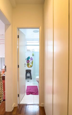 Apartamento à venda com 150m², 3 quartos e 3 vagas Apartamento à venda com 150m², 3 quartos e 3 vagasQuarto 3