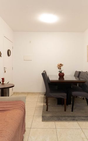 Apartamento à venda com 48m², 2 quartos e 1 vaga Apartamento à venda com 48m², 2 quartos e 1 vagaSala
